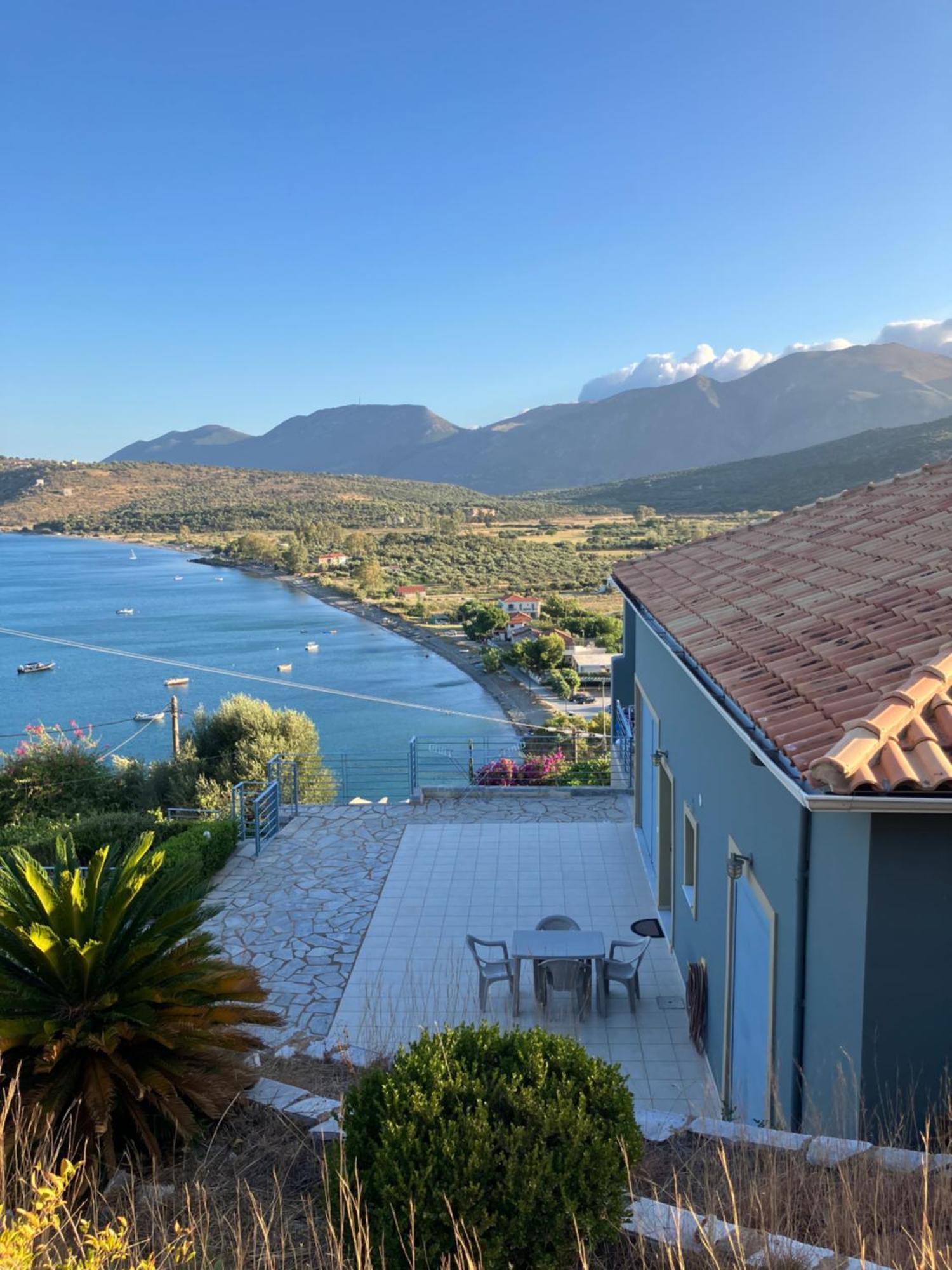 Вилла Ageranos Seaview House Камарес Экстерьер фото